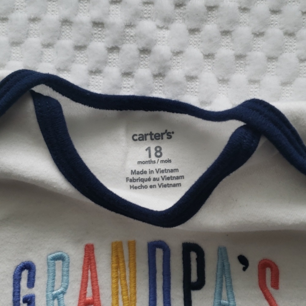 Carter's Onesie - Picture 2 of 2